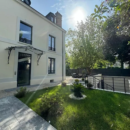 L'Etoile De Seine 77 Appartement 1 Dammarie-les-Lys Exterior photo